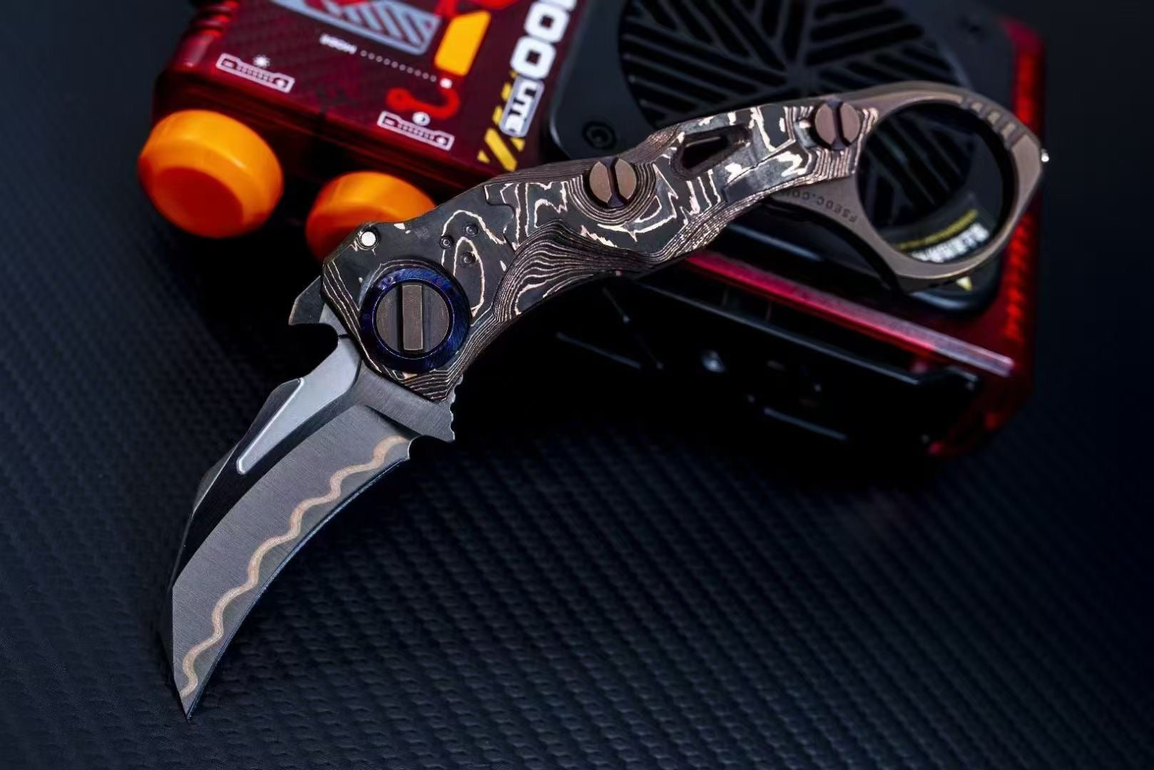 Forever Steel - Falcon – SharpWorld